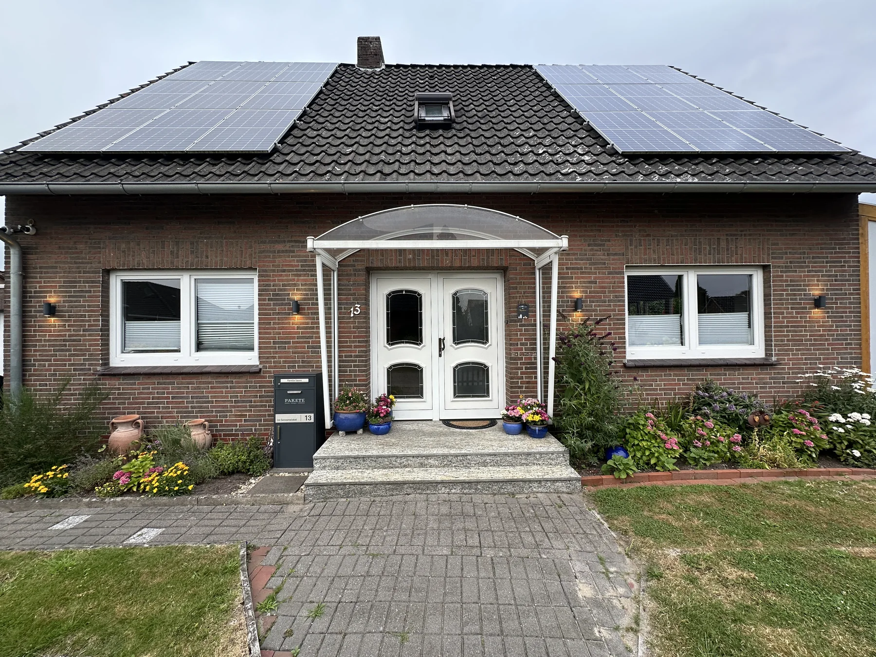 Nachher: Die Ecke am Haus
